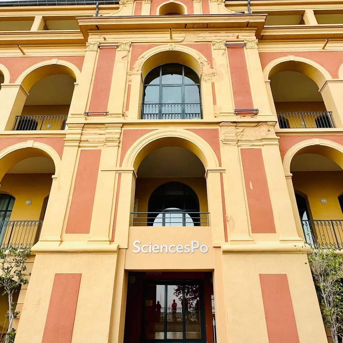 Пересекая границы, принимая перемены: Моя история в Sciences Po