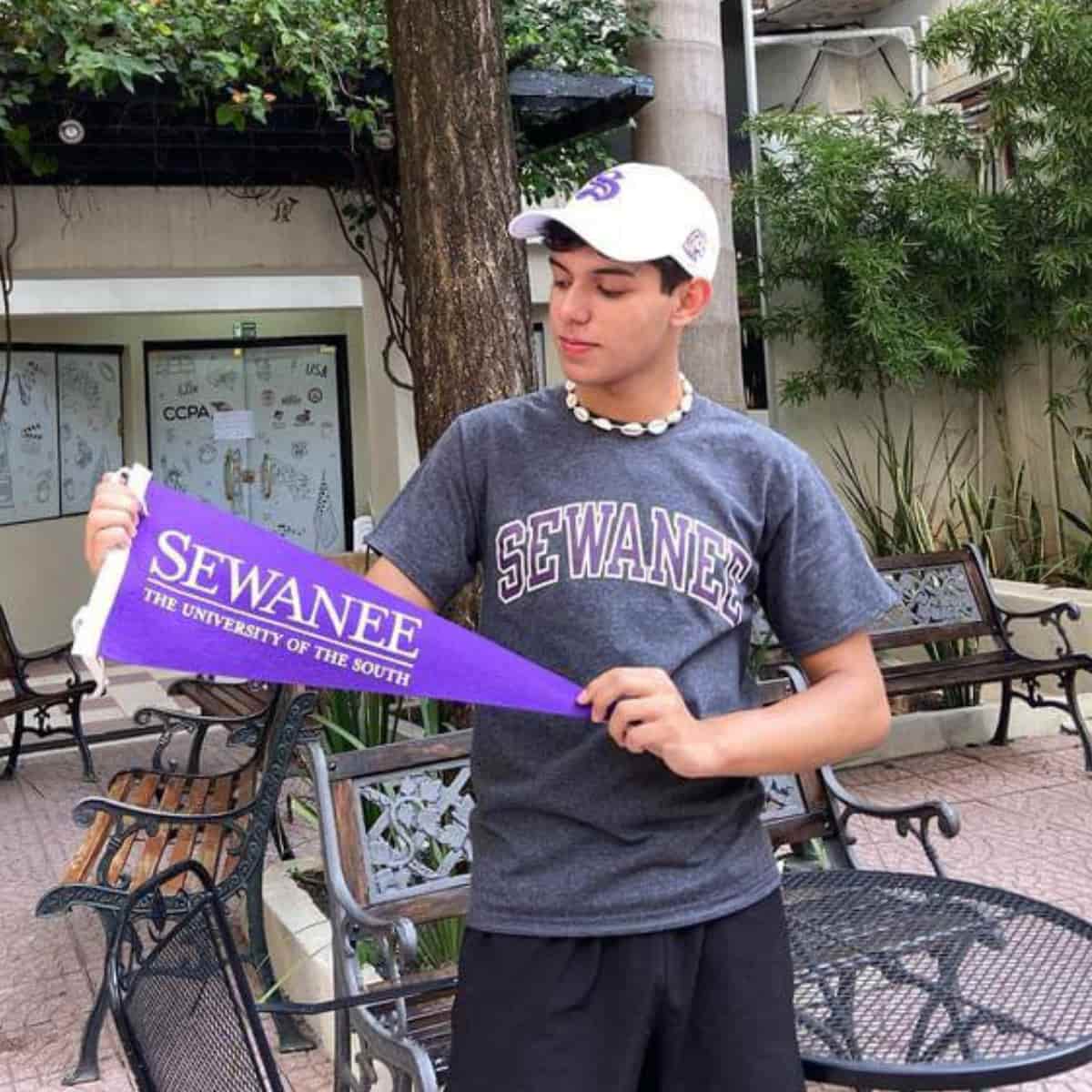 My Journey to the University of The South: From Paraguay to the Top University in Tennessee with a Global Scholarship