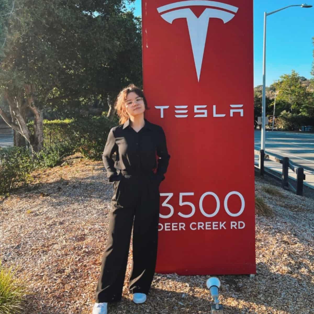 Breaking into tech: my summer internship at Tesla as Econ major