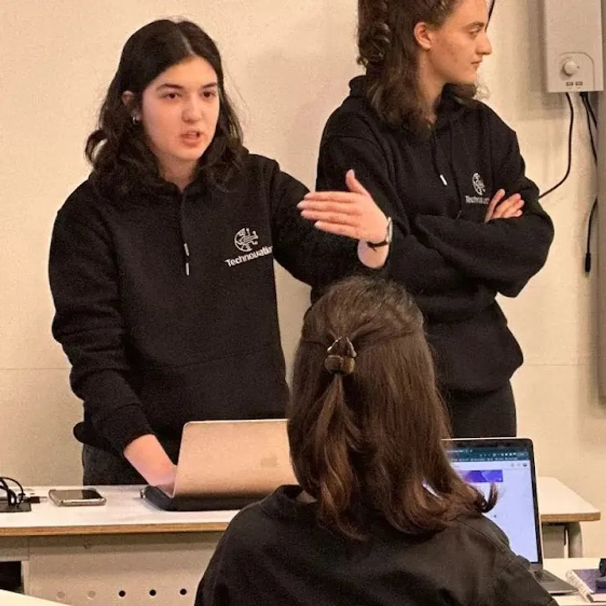 From Empowering Communities to Exploring Tech: My Journey to Vanderbilt on a Full Ride