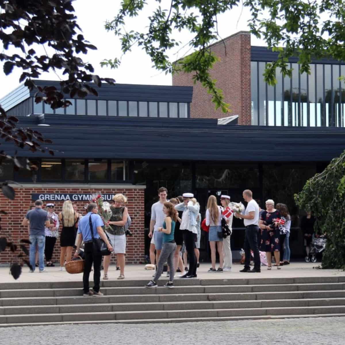 How to get into IB in Denmark as a minor