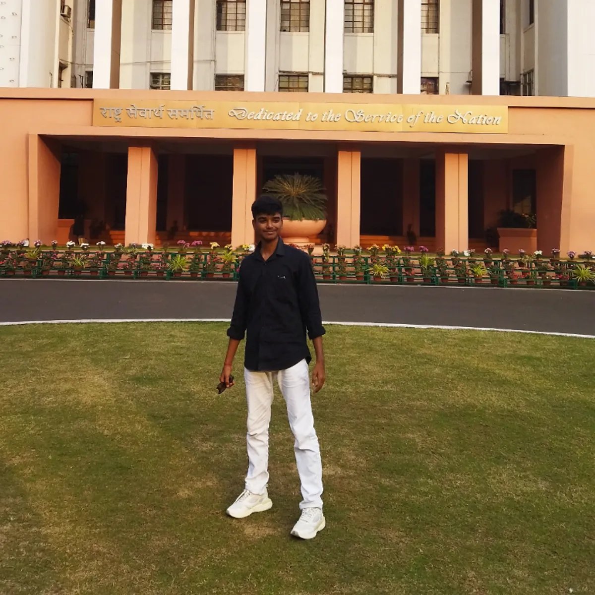 I built drones in India and got a Full-Scholarship to UWC Robert Bosch