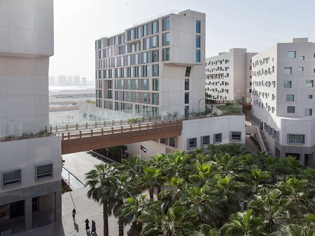 Кампус NYU Abu Dhabi