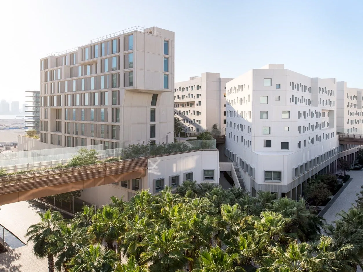 Красивый кампус NYU Abu Dhabi